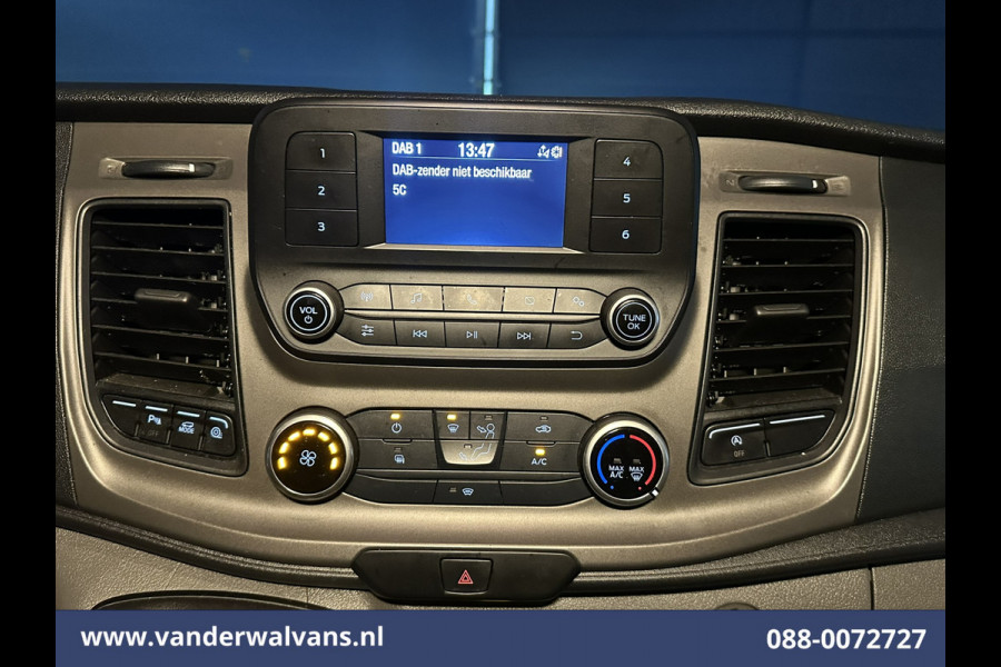Ford Transit Custom 2.0 TDCI 131pk L2H1 Euro6 Airco | Camera | LED | Cruisecontrol | Verwarmde voorruit Parkeersensoren, Bijrijdersbank, 2800kg trekvermogen