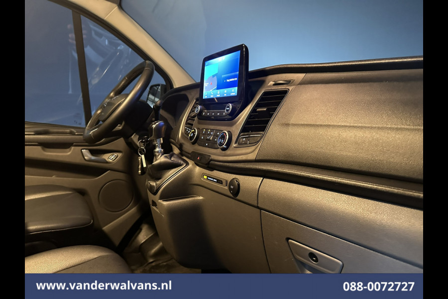 Ford Transit Custom 2.0 TDCI 131pk L2H1 Euro6 Airco | Camera | Leder | Navigatie | LED | Cruisecontrol Verwarmde Voorruit, Parkeersensoren, Bijrijdersbank, 2800kg trekvermogen