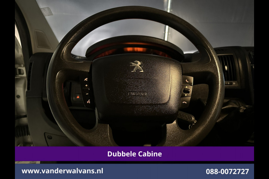Peugeot Boxer 2.0 BlueHDI 130pk Pick up Dubbel Cabine Open laadbak Euro6 Airco | 7-Zits | Trekhaak | Navigatie