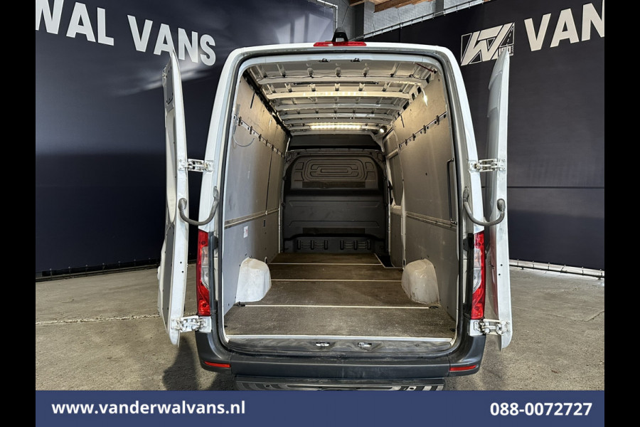 Mercedes-Benz Sprinter 317 CDI 170pk L3H2 Euro6 Airco | Camera | Navigatie | Apple Carplay | Parkeersensoren Android Auto, Bijrijdersbank, Trekhaak