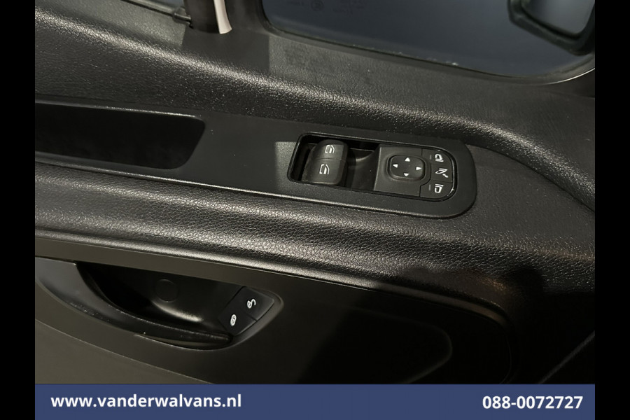 Mercedes-Benz Sprinter 317 CDI 170pk L3H2 Euro6 Airco | Camera | Navigatie | Apple Carplay | Parkeersensoren Android Auto, Bijrijdersbank, Trekhaak