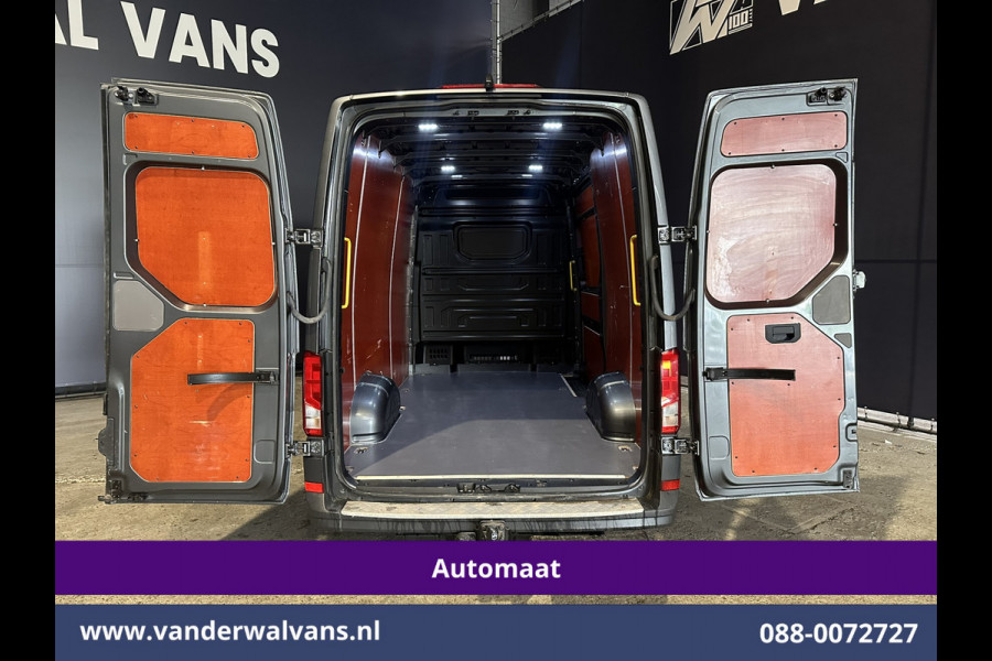 Volkswagen Crafter 2.0 177pk Automaat L3H3 L2H2 Euro6 Airco | Camera | 3000kg Trekhaak | Apple Carplay | Chauffeursstoel Android Auto, Cruisecontrol, Sidebars, Bijrijdersbank