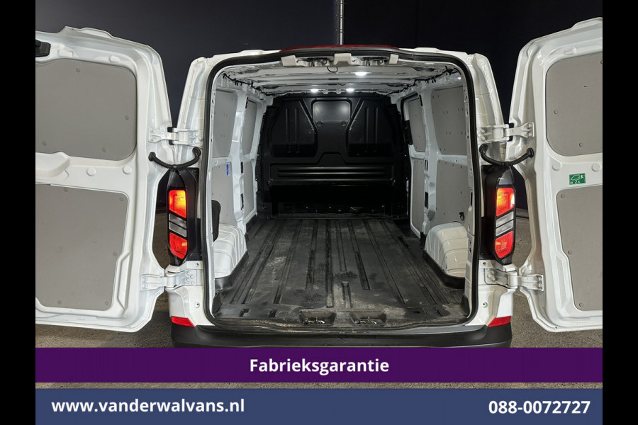 Ford Transit Custom 2.0 TDCI 136pk L2H1 Fabrieksgarantie Euro6 Airco | Camera | LED | Apple Carplay | Cruisecontrol Android Auto, Verwarmde voorruit, Parkeersensoren, Bijrijdersbank, 2740 kg trekvermogen