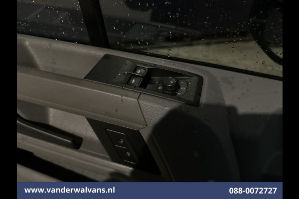 Volkswagen Crafter 2.0 TDI L3H3 L2H2 Euro6 Airco | Apple Carplay | Android Auto | Parkeersensoren Bijrijdersbank