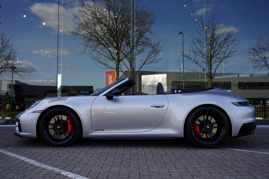 Porsche 911 Cabrio 3.0 Carrera 4 GTS / NL-Auto / Bose / Lifting / Sportuitlaat