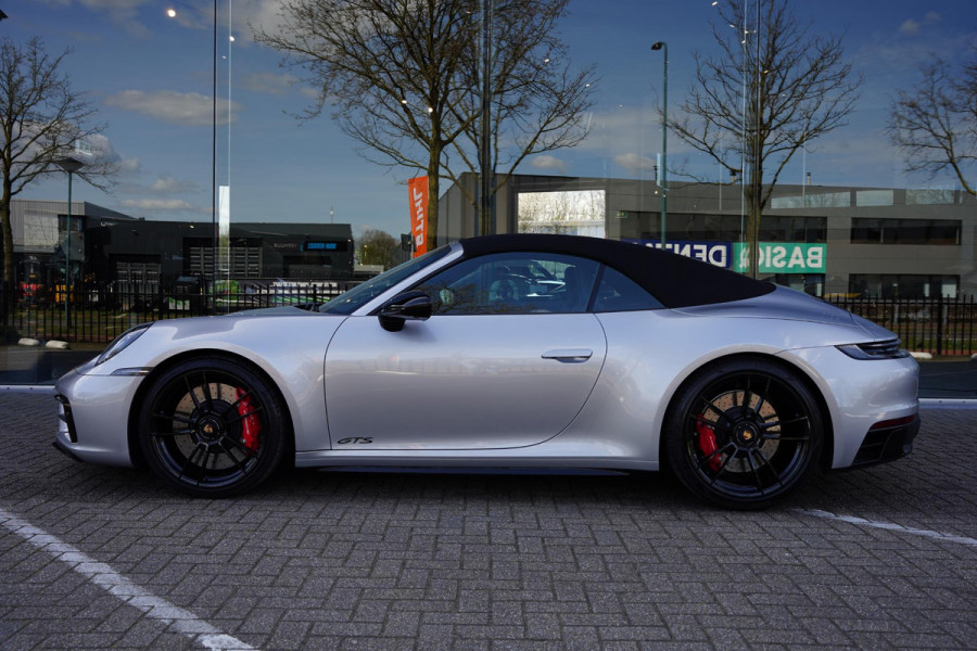 Porsche 911 Cabrio 3.0 Carrera 4 GTS / NL-Auto / Bose / Lifting / Sportuitlaat