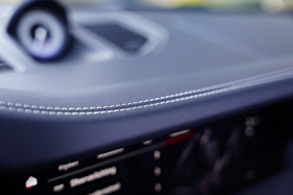 Porsche 911 Cabrio 3.0 Carrera 4 GTS / NL-Auto / Bose / Lifting / Sportuitlaat