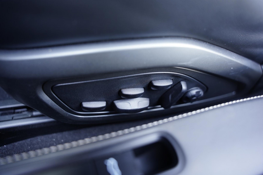 Porsche 911 Cabrio 3.0 Carrera 4 GTS / NL-Auto / Bose / Lifting / Sportuitlaat