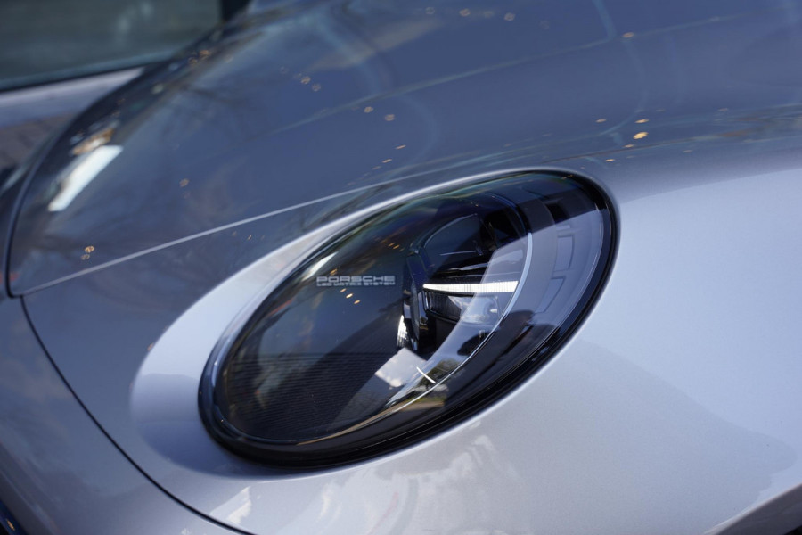 Porsche 911 Cabrio 3.0 Carrera 4 GTS / NL-Auto / Bose / Lifting / Sportuitlaat