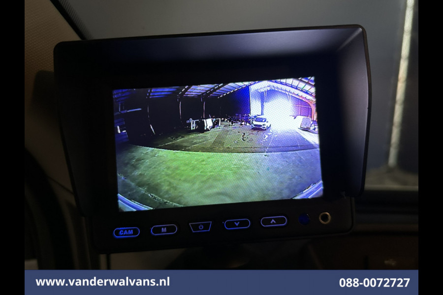 Ford Transit 2.0 TDCI 130pk Bakwagen L4.35m Laadklep Euro6 Airco | Camera | Cruisecontrol | Verwarmde voorruit Bijrijdersbank, 970kg laadvermogen