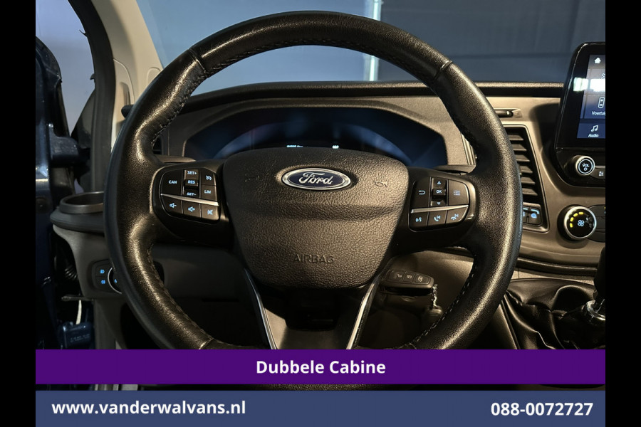 Ford Transit Custom 2.0 TDCI 131pk L2H1 Dubbele Cabine Euro6 Airco | 6-zits | Camera | LED | 2800kg Trekhaak | LM Velgen | Cruisecontrol, Android Auto, Verwarmde Voorruit, Parkeersensoren, Bijrijdersbank