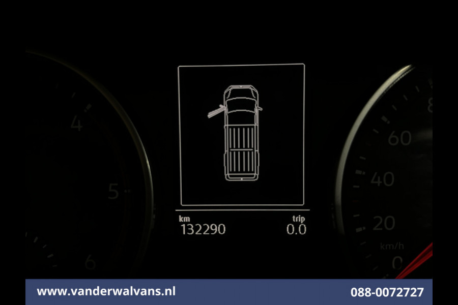 Volkswagen Crafter 2.0 TDI 140pk L3H3 L2H2 Euro6 Airco | Camera | Apple Carplay | Massagestoel | Cruisecontrol Android Auto, Chauffeursstoel