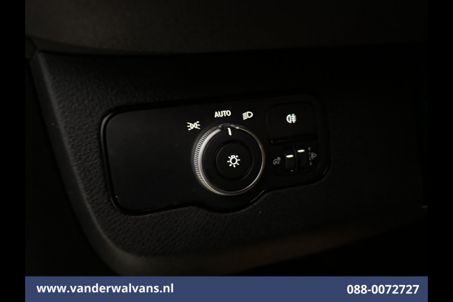 Mercedes-Benz Sprinter 315 CDI 150pk L3H2 Euro6 Airco | Navigatie | Camera | Chauffeursstoel Bijrijdersbank