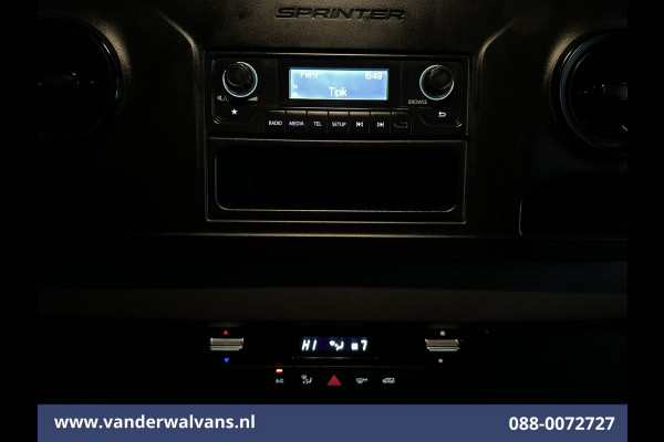 Mercedes-Benz Sprinter 317 CDI 170pk Pick up Kipper Open Laadbak Euro6 Airco | 2800kg Trekhaak | Bijrijdersbank