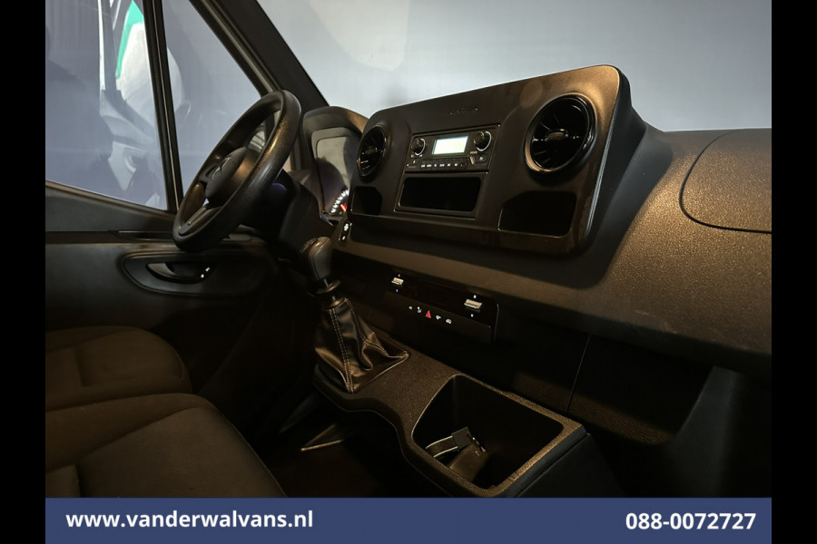 Mercedes-Benz Sprinter 317 CDI 170pk Pick up Kipper Open Laadbak Euro6 Airco | 2800kg Trekhaak | Bijrijdersbank