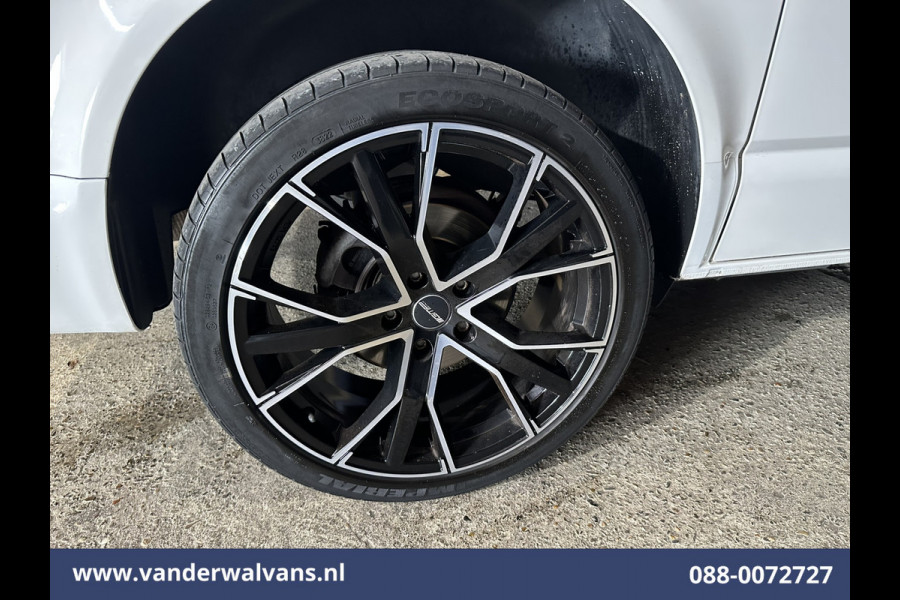 Volkswagen Transporter 2.0 TDI L1H1 Euro6 Airco | Apple Carplay | Cruisecontrol | LM-velgen | Trekhaak | Parkeersensoren Android Auto