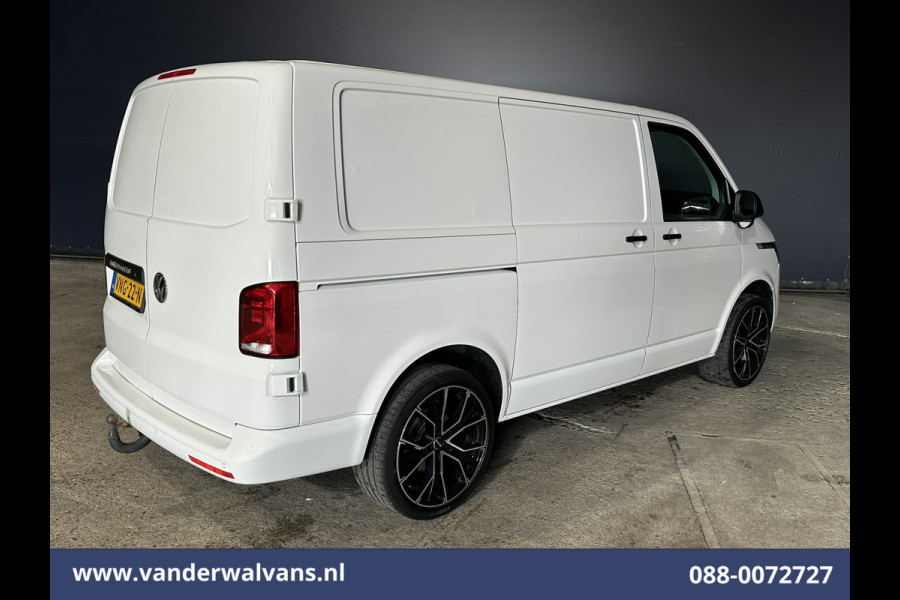 Volkswagen Transporter 2.0 TDI L1H1 Euro6 Airco | Apple Carplay | Cruisecontrol | LM-velgen | Trekhaak | Parkeersensoren Android Auto