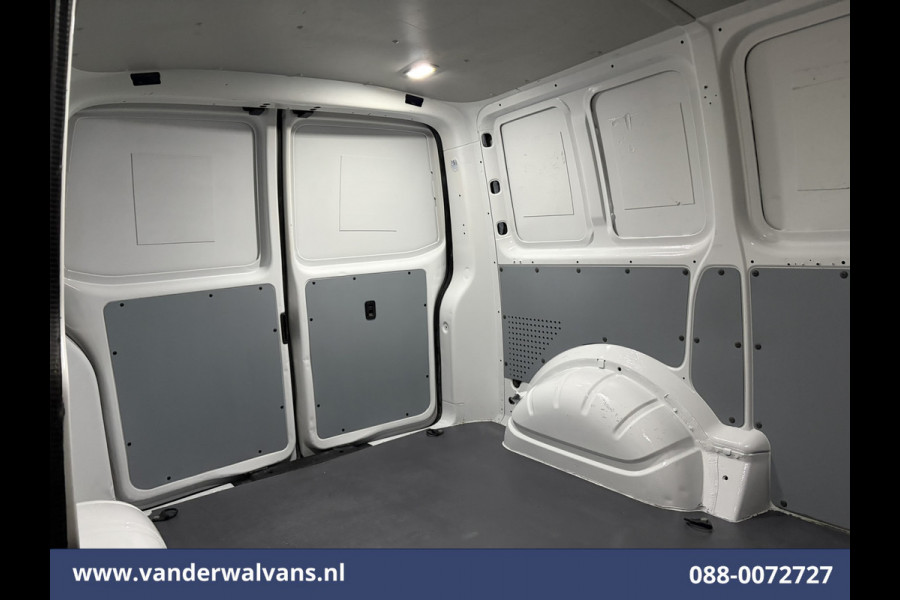 Volkswagen Transporter 2.0 TDI L1H1 Euro6 Airco | Apple Carplay | Cruisecontrol | LM-velgen | Trekhaak | Parkeersensoren Android Auto