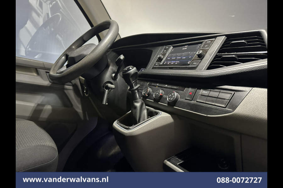 Volkswagen Transporter 2.0 TDI L1H1 Euro6 Airco | Apple Carplay | Cruisecontrol | LM-velgen | Trekhaak | Parkeersensoren Android Auto