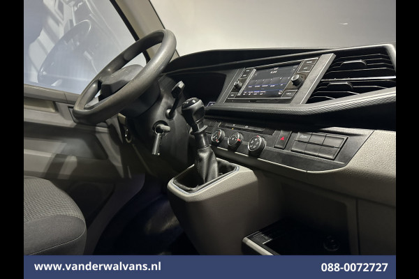 Volkswagen Transporter 2.0 TDI L1H1 Euro6 Airco | Apple Carplay | Cruisecontrol | LM-velgen | Trekhaak | Parkeersensoren Android Auto
