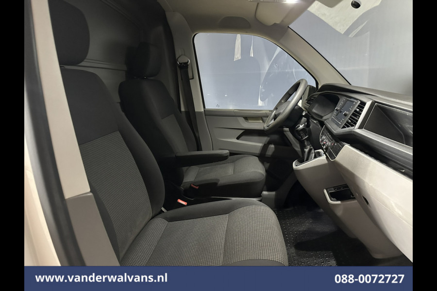 Volkswagen Transporter 2.0 TDI L1H1 Euro6 Airco | Apple Carplay | Cruisecontrol | LM-velgen | Trekhaak | Parkeersensoren Android Auto