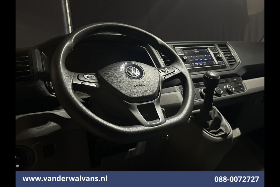 Volkswagen Crafter 2.0 TDI 141pk L3H3 L2H2 Euro6 Airco | Camera | Apple Carplay | Cruisecontrol | Chauffeursstoel Android Auto, Parkeersensoren, Bijrijdersbank, 3000kg trekvermogen