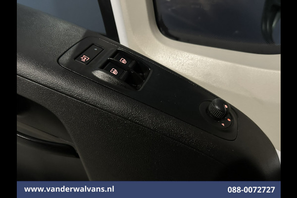 Opel Movano 2.2D 120pk L2H2 Euro6 Airco | 2500kg Trekhaak | Apple Carplay | Cruisecontrol Android Auto | Bijrijdersbank Parkeersensoren