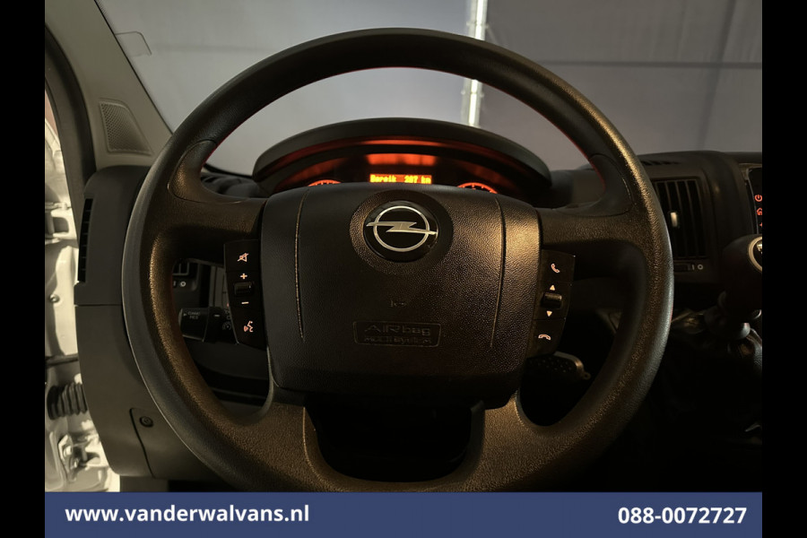 Opel Movano 2.2D 120pk L2H2 Euro6 Airco | 2500kg Trekhaak | Apple Carplay | Cruisecontrol Android Auto | Bijrijdersbank Parkeersensoren
