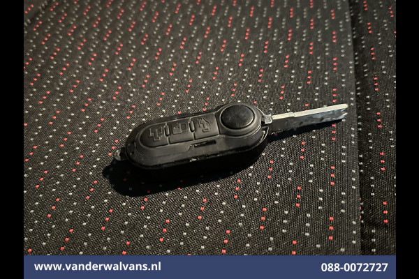 Opel Movano 2.2D 120pk L2H2 Euro6 Airco | 2500kg Trekhaak | Apple Carplay | Cruisecontrol Android Auto | Bijrijdersbank Parkeersensoren