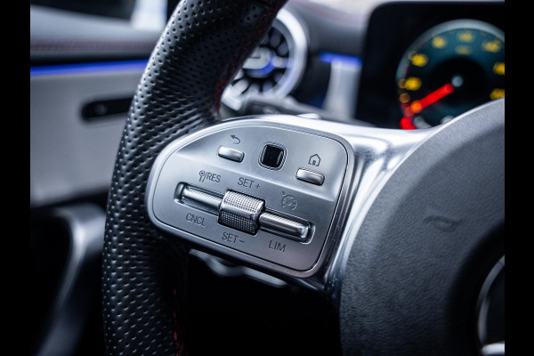 Mercedes-Benz CLA-Klasse 250 e AMG Line - Matrix l Pano l Sfeerverl. l Keyless l 19"