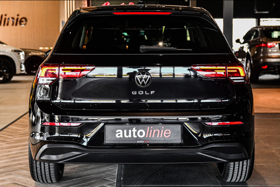 Volkswagen Golf 1.0 TSI Life Business, LED, ACC, Memory, Carplay, Alcantara, Digital, Stoelverwarming, Sfeerverlichting!