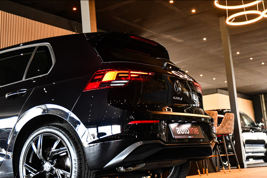 Volkswagen Golf 1.0 TSI Life Business, LED, ACC, Memory, Carplay, Alcantara, Digital, Stoelverwarming, Sfeerverlichting!