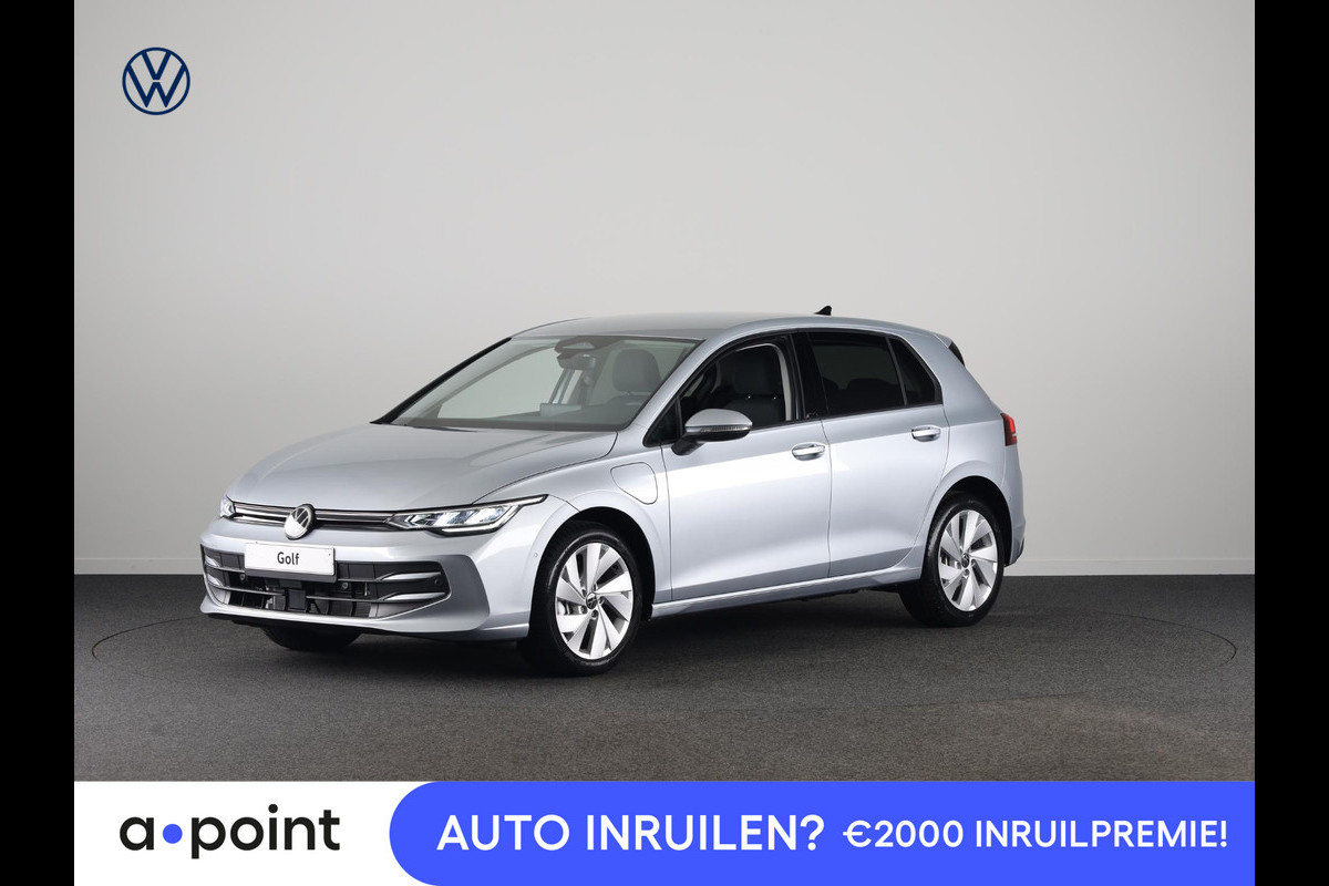 Volkswagen Golf Life Edition 1.5 eHybrid 204 PK | 17 "LM velgen | Stoel & Stuurverwarming | Camera |
