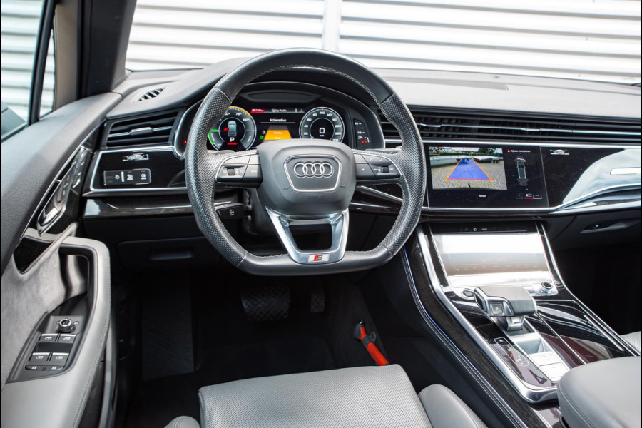 Audi Q7 55 TFSI e quattro Pro Line S B&O ACC Camera Trekhaak Dode Hoek