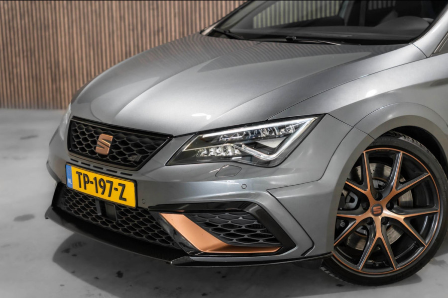 Seat Leon CUPRA R 2.0 TSI Nr. 561/799 DSG Carbon Performance Uniek
