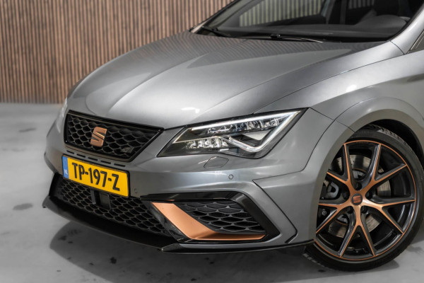 Seat Leon CUPRA R 2.0 TSI Nr. 561/799 DSG Carbon Performance Uniek