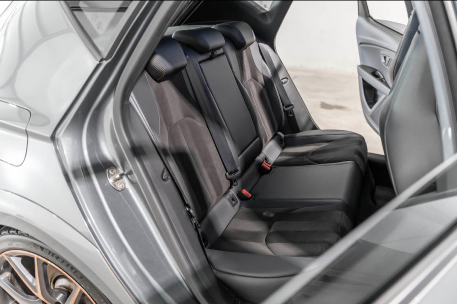 Seat Leon CUPRA R 2.0 TSI Nr. 561/799 DSG Carbon Performance Uniek