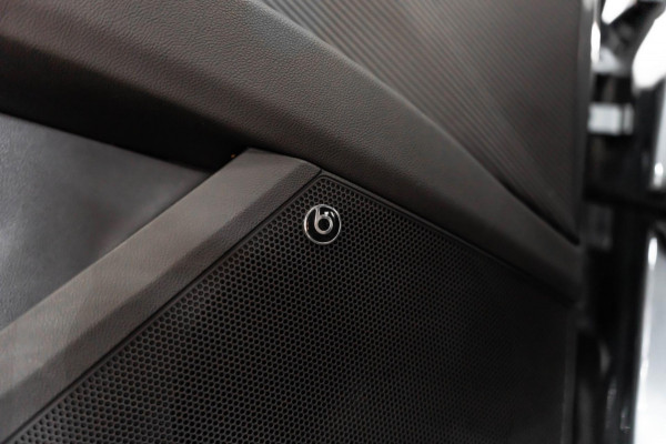 Seat Leon CUPRA R 2.0 TSI Nr. 561/799 DSG Carbon Performance Uniek