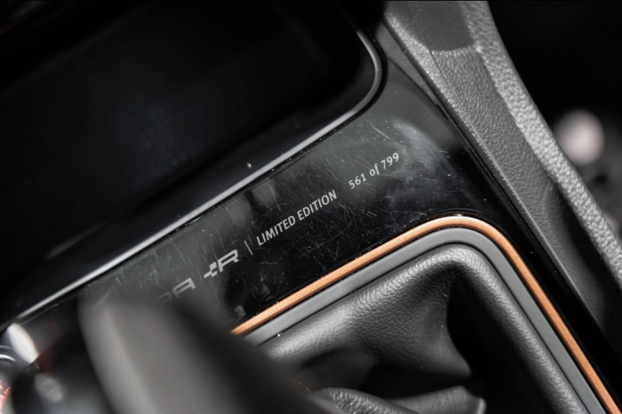 Seat Leon CUPRA R 2.0 TSI Nr. 561/799 DSG Carbon Performance Uniek