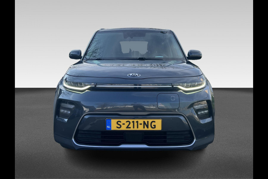 Kia e-Soul ExecutiveLine 64 kWh | Trekhaak