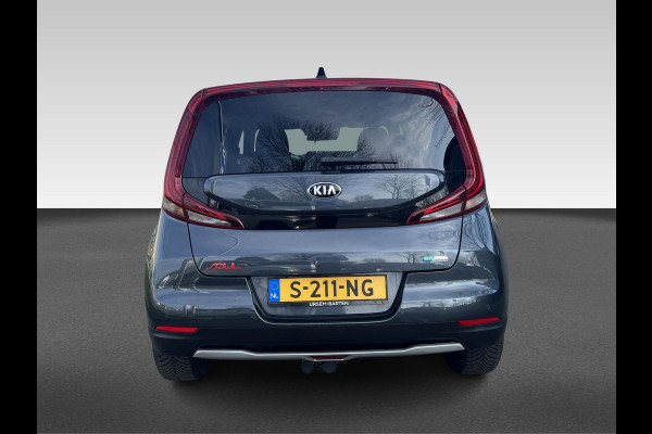 Kia e-Soul ExecutiveLine 64 kWh | Trekhaak