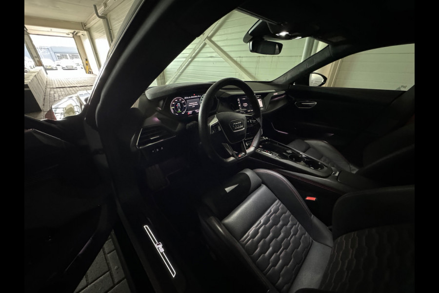 Audi e-tron GT RS 93 kWh Ceramic|HuD|B&O|Massage|360 Camera