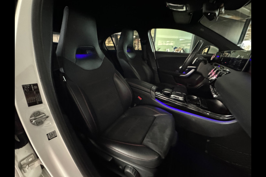Mercedes-Benz A-Klasse 180 Business AMG Memory|Sfeer|Night