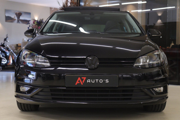 Volkswagen Golf 1.5 TSI R-Line Pano/Carplay/Dynaudio/Cam/Blindspot/Vol