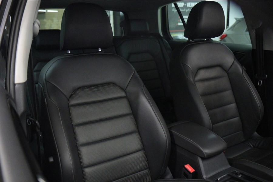 Volkswagen Golf 1.5 TSI R-Line Pano/Carplay/Dynaudio/Cam/Blindspot/Vol