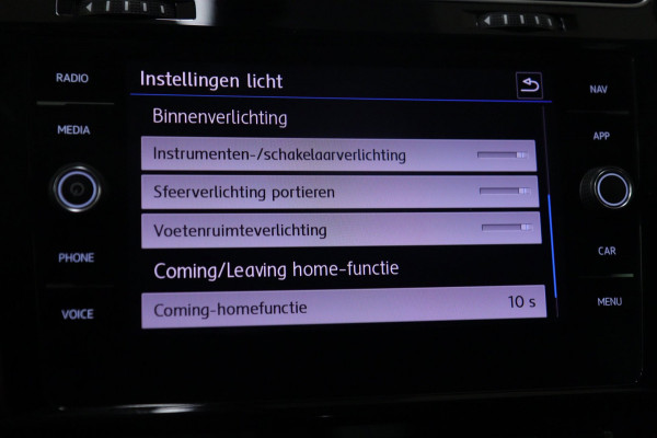 Volkswagen Golf 1.5 TSI R-Line Pano/Carplay/Dynaudio/Cam/Blindspot/Vol