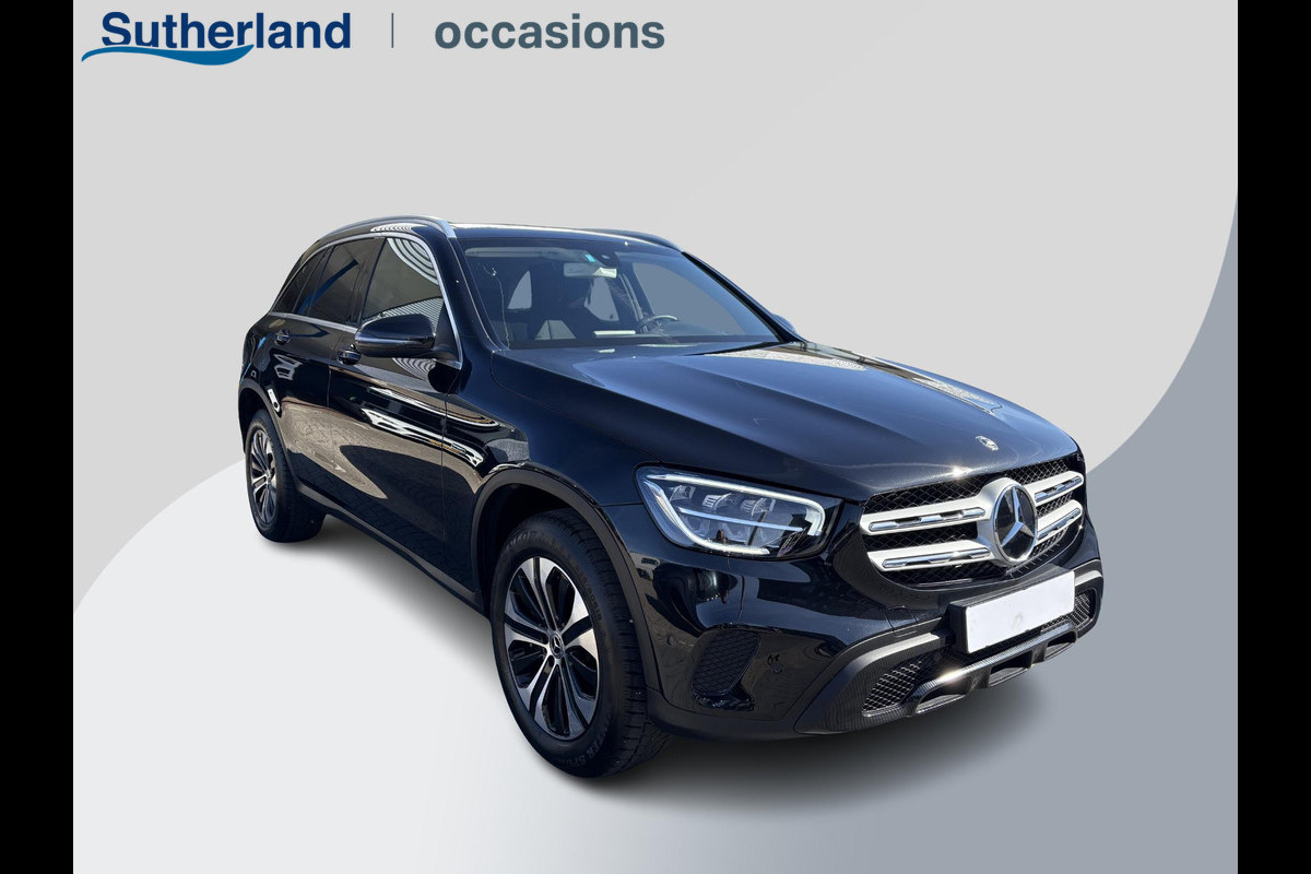 Mercedes-Benz GLC 300e 4MATIC 320pk | Plug-in Hybride | PHEV | Panoramadak | Achteruitrijcamera | Adaptive cruise control