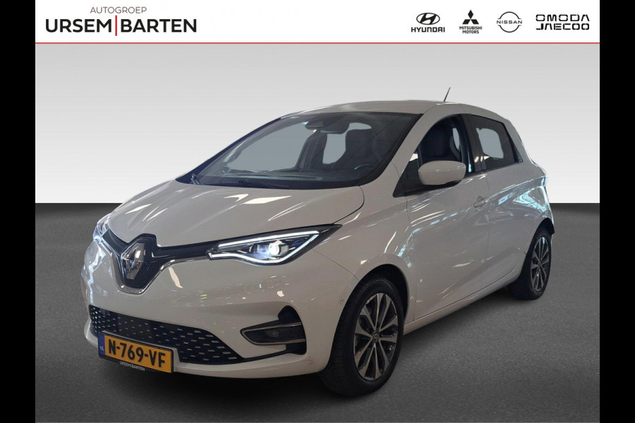 Renault ZOE R135 Intens 52 kWh | (koopaccu) |Incl. Achteruitrijcamera | Apple Carplay/Android Auto | warmtepomp