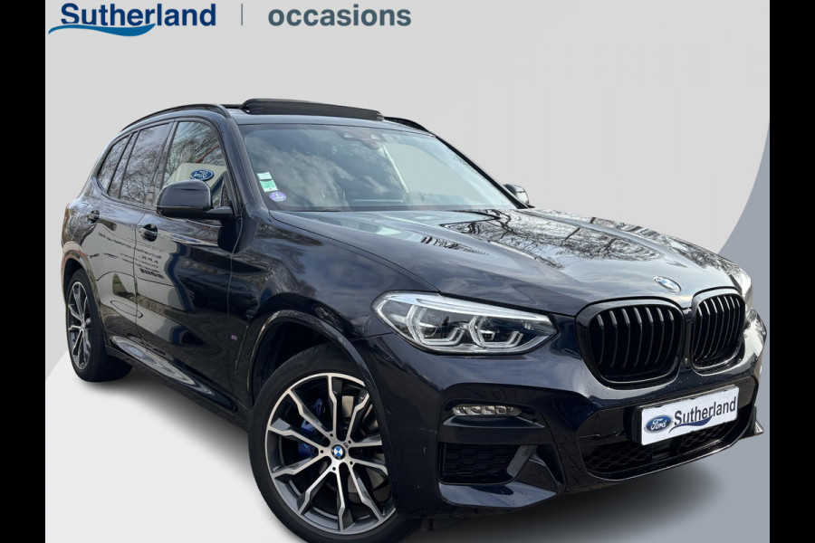 BMW X3 xDrive30e M Sport | Plug-in Hybride | PHEV | Volle uitrusting | 20 inch |  Panoramadak | Trekhaak | Harman/kardon | 360 graden camera | Leder Vernasca Schwarz | Elektrische stoelen met memory functie | M pakket | Sportstoelen | Stoelverwarming| Adaptive Led | Head Up Display | Keyless entry | Elektrische achterklep | Adaptive cruise control | Dodehoeksensoren | Digitaal instrumentenpaneel SCI |