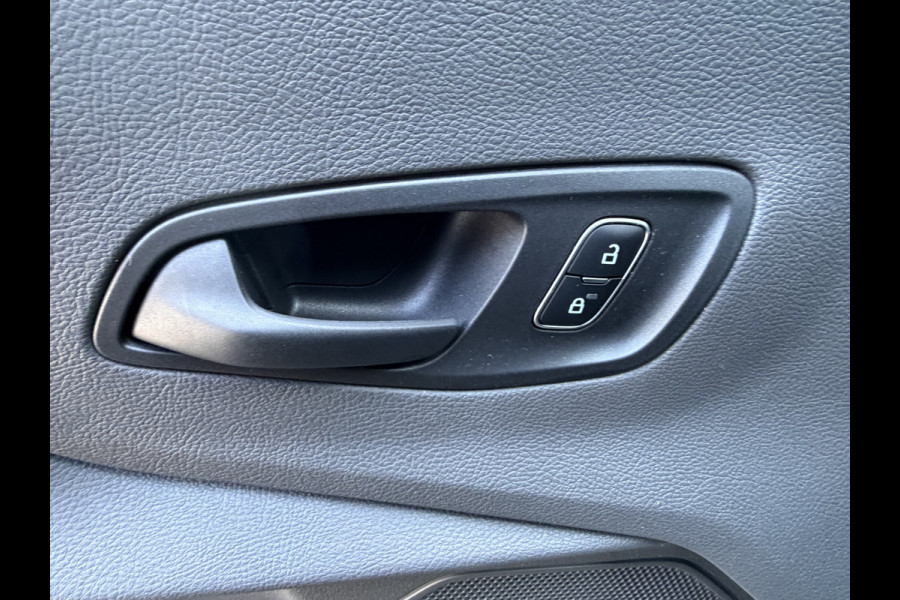 Ford E-Transit 350 L2H2 270PK Trend 68 kWh 317 KM WLTP CarPlay/cruisecontrol/stoelverwarming